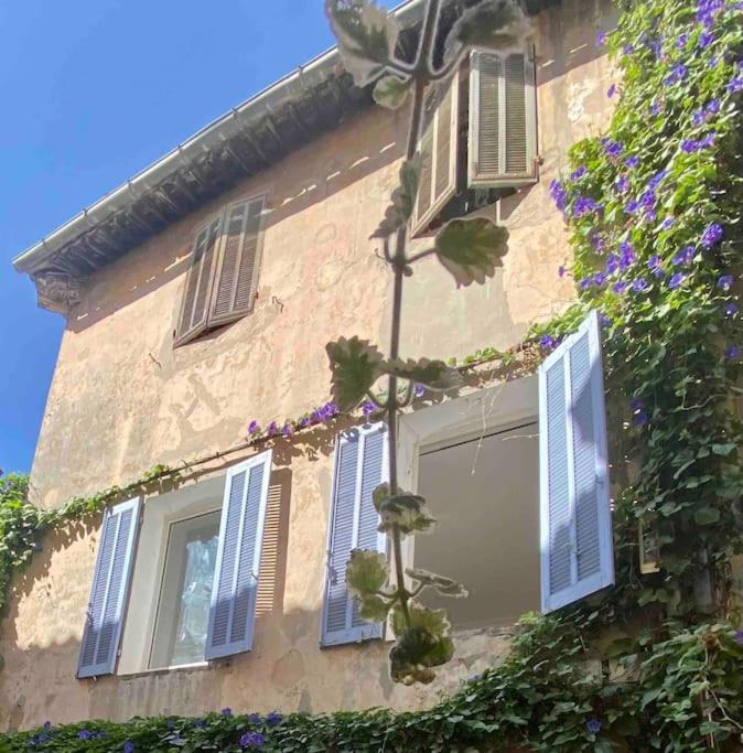 Click! Casa Lamartine Fabulous Ideal Location Walk To All!!! Каси Екстериор снимка